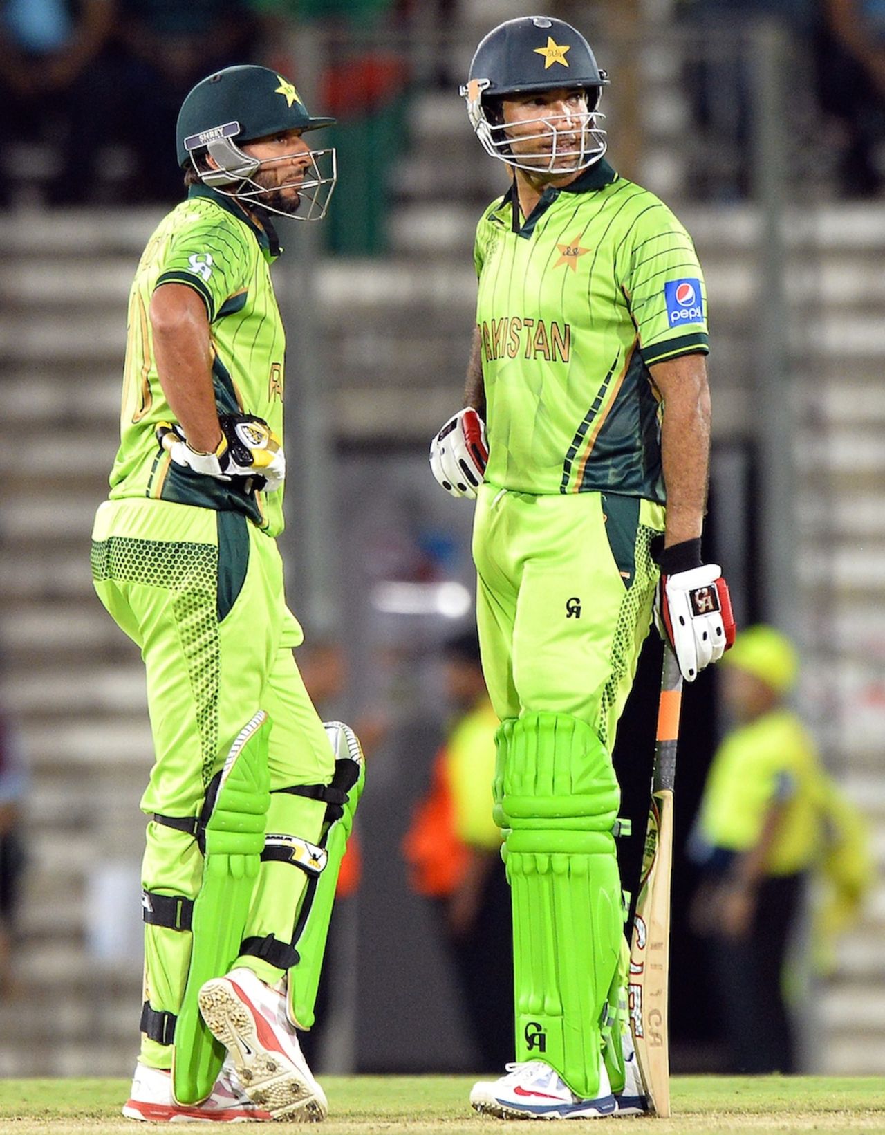 Sohaib Maqsood and Shahid Afridi shared a stand of 41 runs, Bangladesh v Pakistan, World Cup warm-ups, Sydney, February 9, 2015