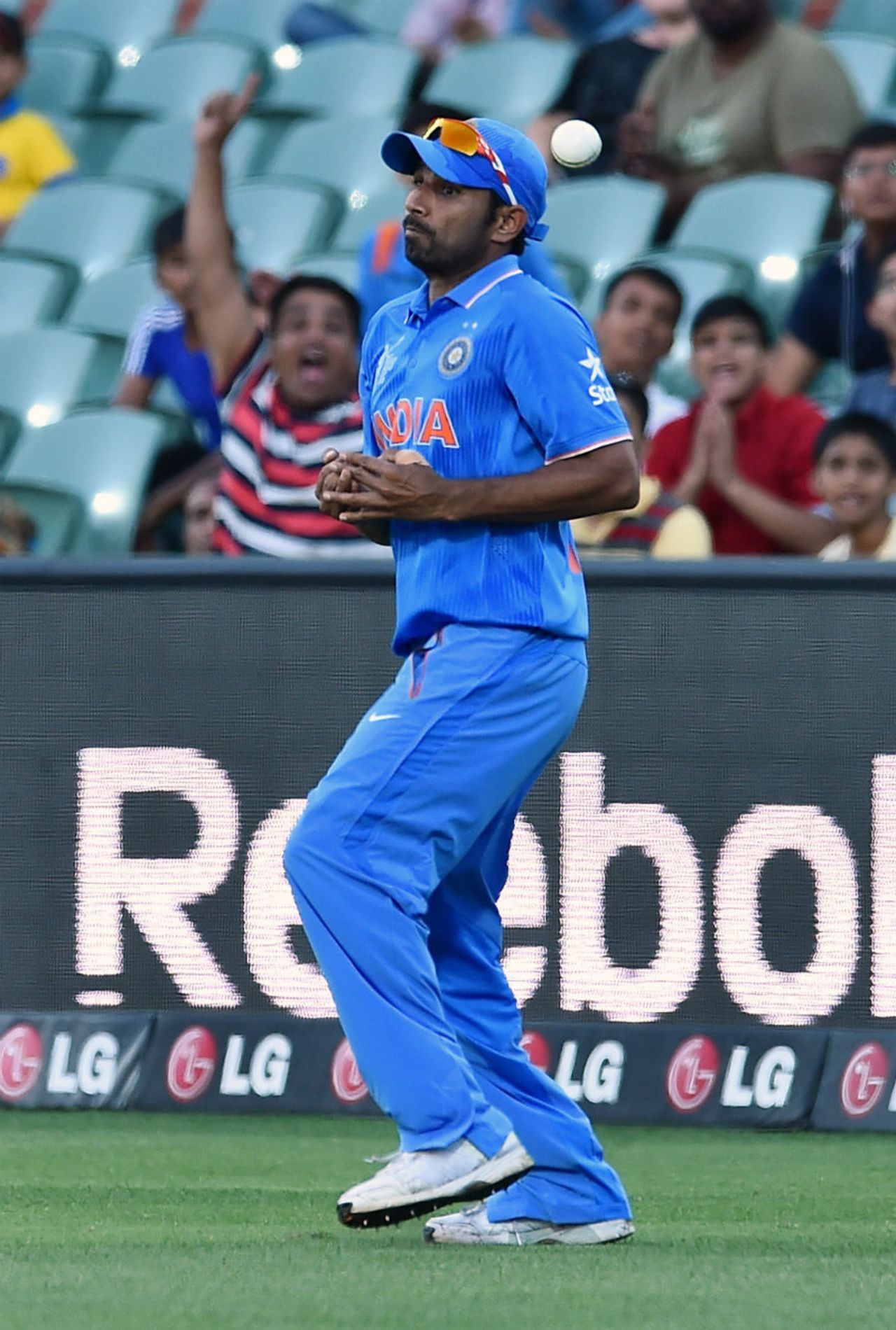 Mohammed Shami drops a catch at the long-on boundary, Afghanistan v India, World Cup warm-ups, Adelaide, February 10, 2015