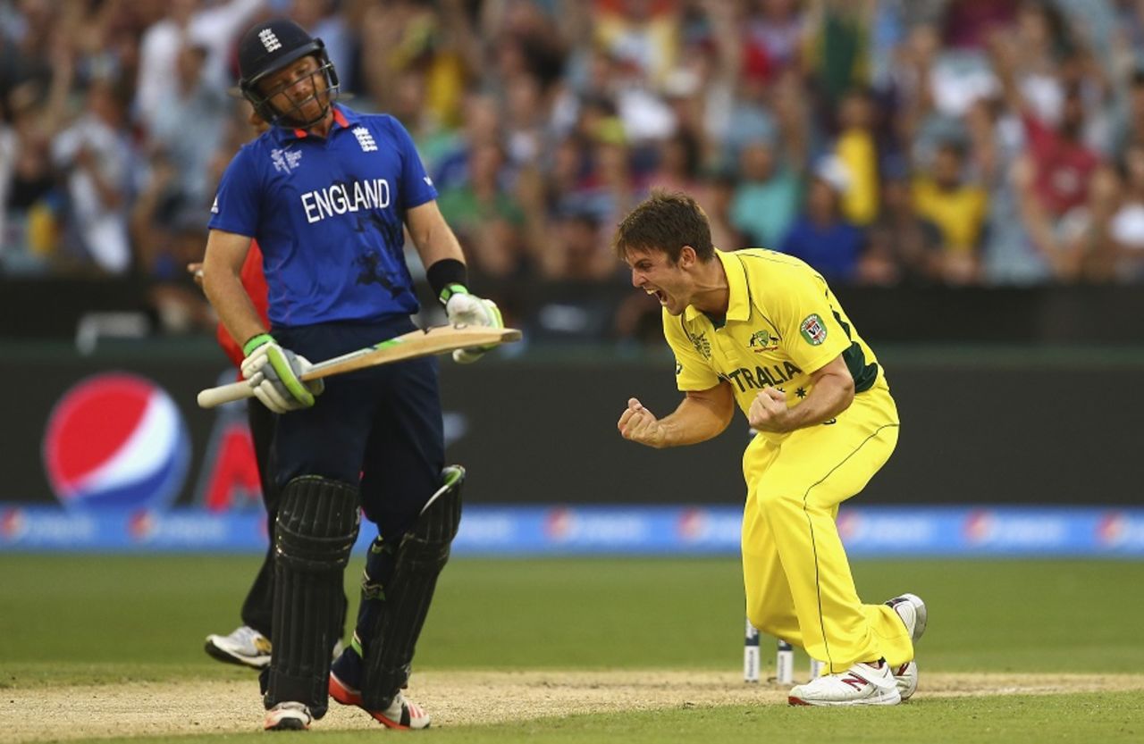 Agony and ecstasy: Ian Bell and Mitchell Marsh display contrasting emotions, Australia v England, Group A, World Cup 2015, Melbourne, February 14, 2015