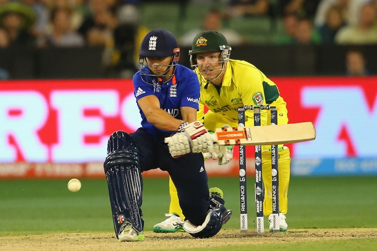 James Taylor unleashes the reverse sweep, Australia v England, Group A, World Cup 2015, Melbourne, February 14, 2015