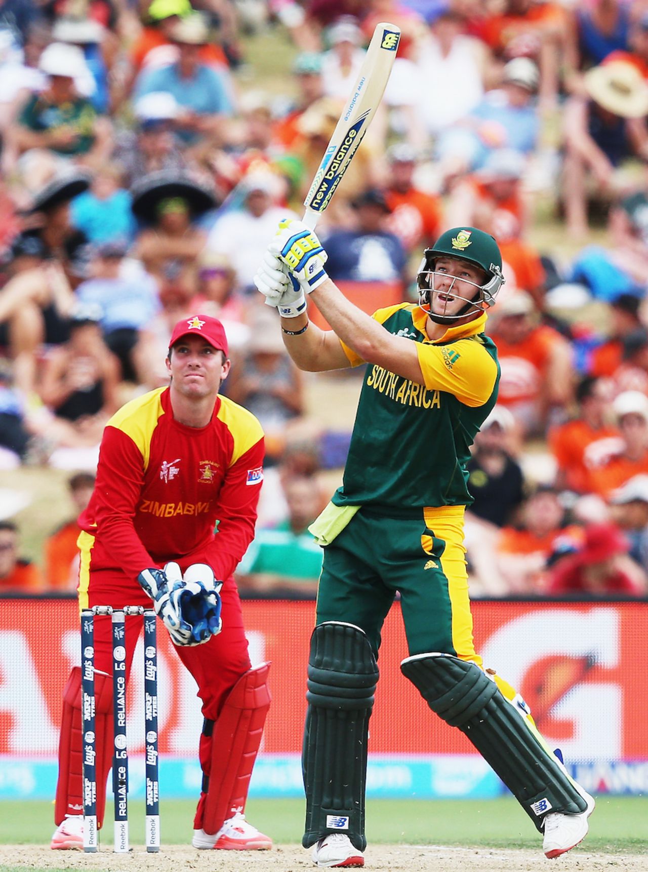 David Miller flays it for a six, South Africa v Zimbabwe, Group B, World Cup 2015, Hamilton, February 15, 2015