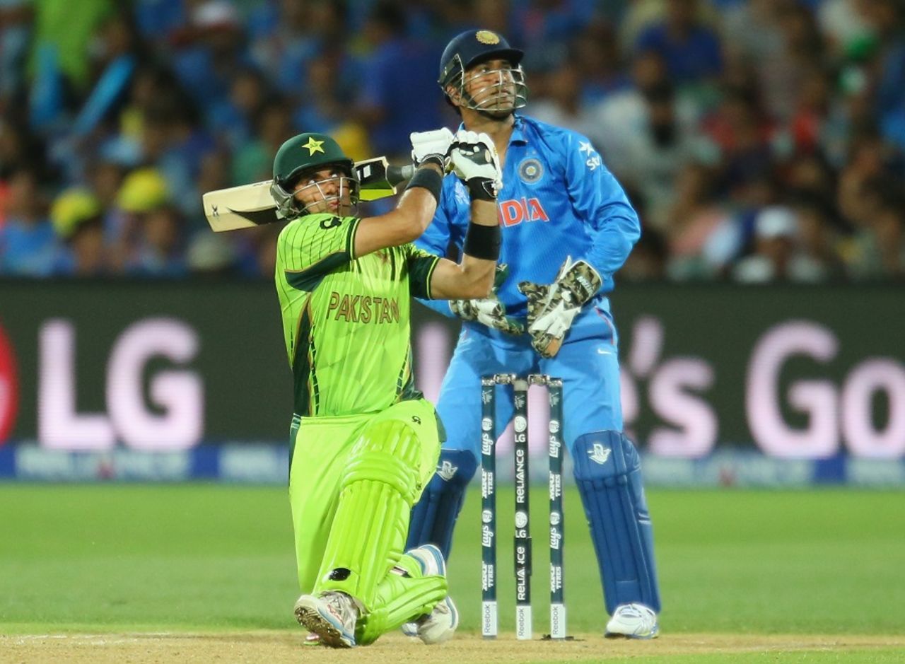 Misbah-ul-Haq belts out a slog-sweep,  India v Pakistan, World Cup 2015, Group B, Adelaide, February 15, 2015