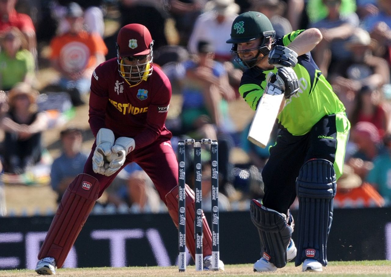 Paul Stirling is caught behind off Marlon Samuels for 92, Ireland v West Indies, World Cup 2015, Group B, Nelson, February 16, 2015