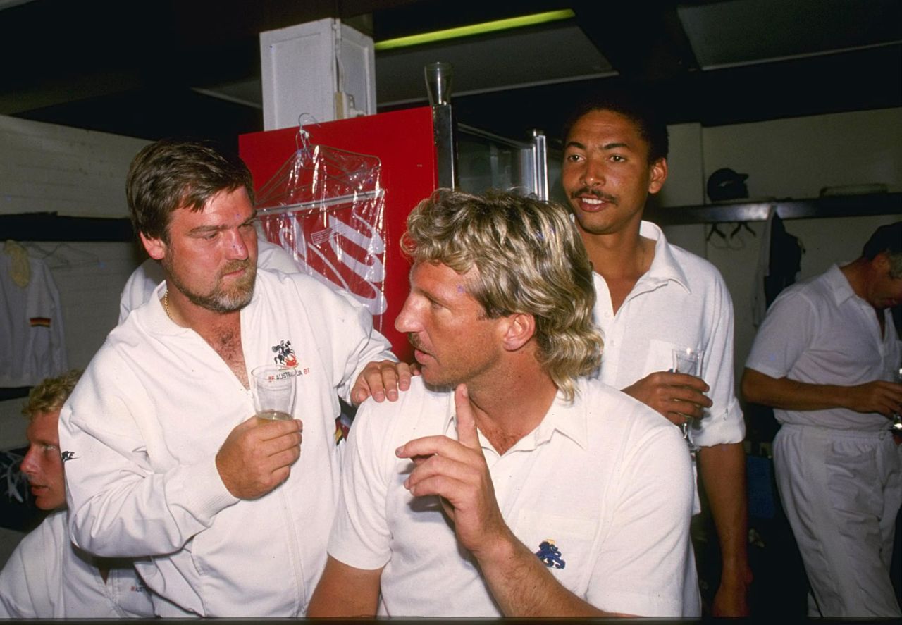 Ian Botham, Mike Gatting and Phil DeFreitas celebrate England's win, Australia v England, 1st Test, Brisbane, November 19, 1986