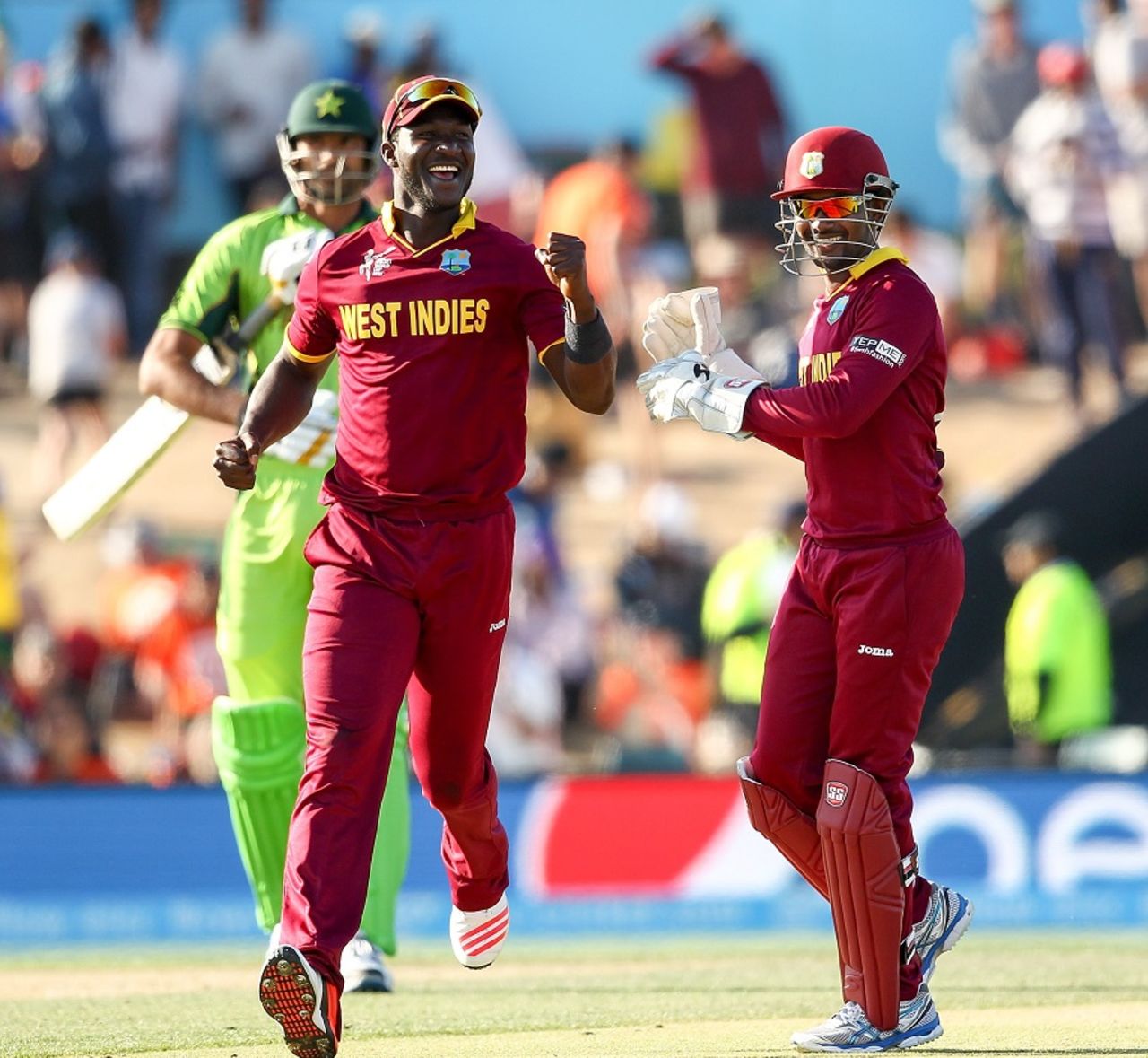 Darren Sammy and Denesh Ramdin are all smiles after West Indies wrapped up a 150-run win, Pakistan v West Indies, World Cup 2015, Group B, Christchurch, February 21, 2015