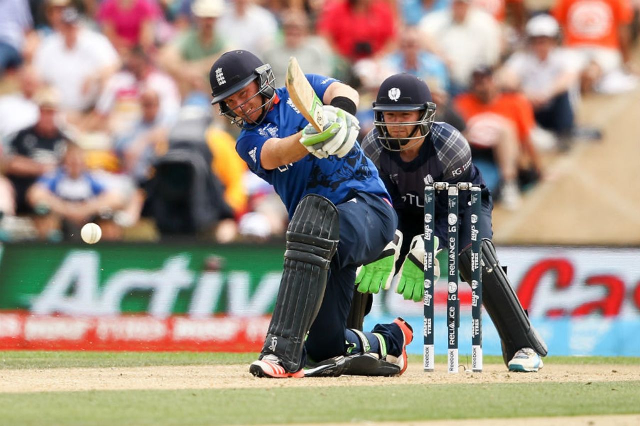 Ian Bell hits down the ground, England v Scotland, World Cup 2015, Group A, Christchurch, February 23, 2015