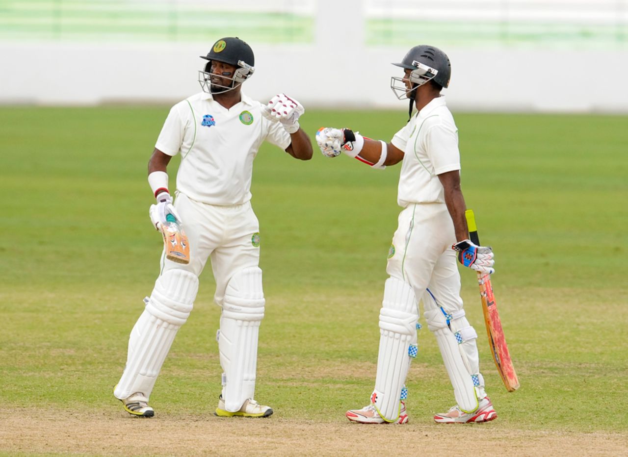Narsingh Deonarine and Shivnarine Chanderpaul added 144 for the fourth wicket, Barbados v Guyana, Regional 4-day Tournament, 4th day, Bridgetown, February 23, 2015