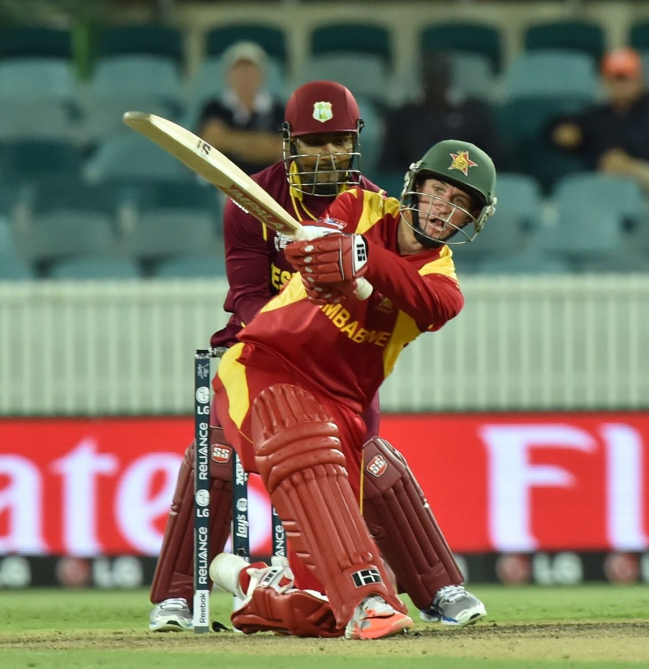 Sean Williams goes on the attack, West Indies v Zimbabwe, World Cup 2015, Group B, Canberra, February 24, 2015