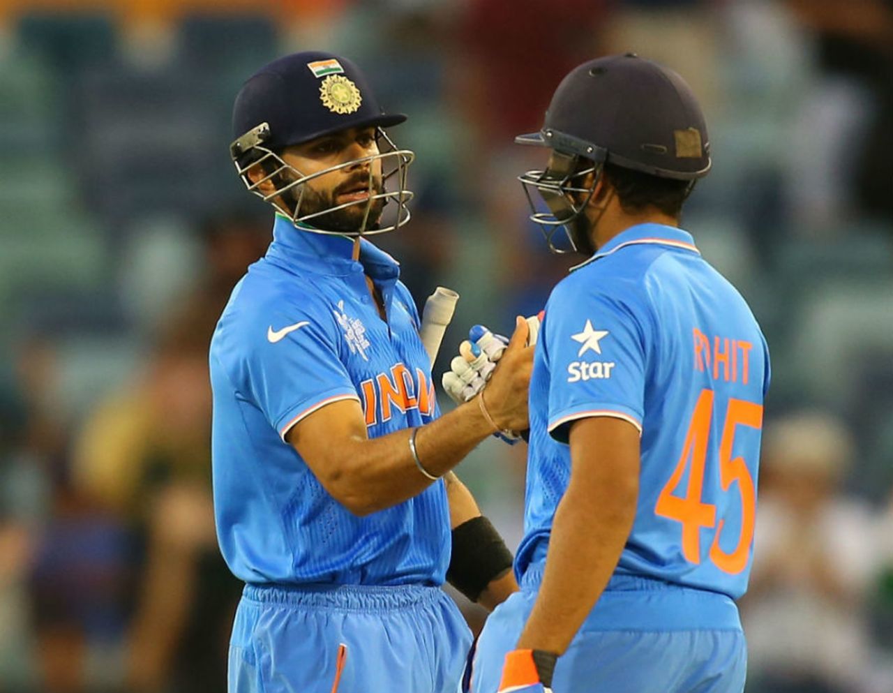 Rohit Sharma and Virat Kohli's 75-run partnership saw India through to a nine-wicket win, India v United Arab Emirates, World Cup 2015, Group B, Perth, February 28, 2015