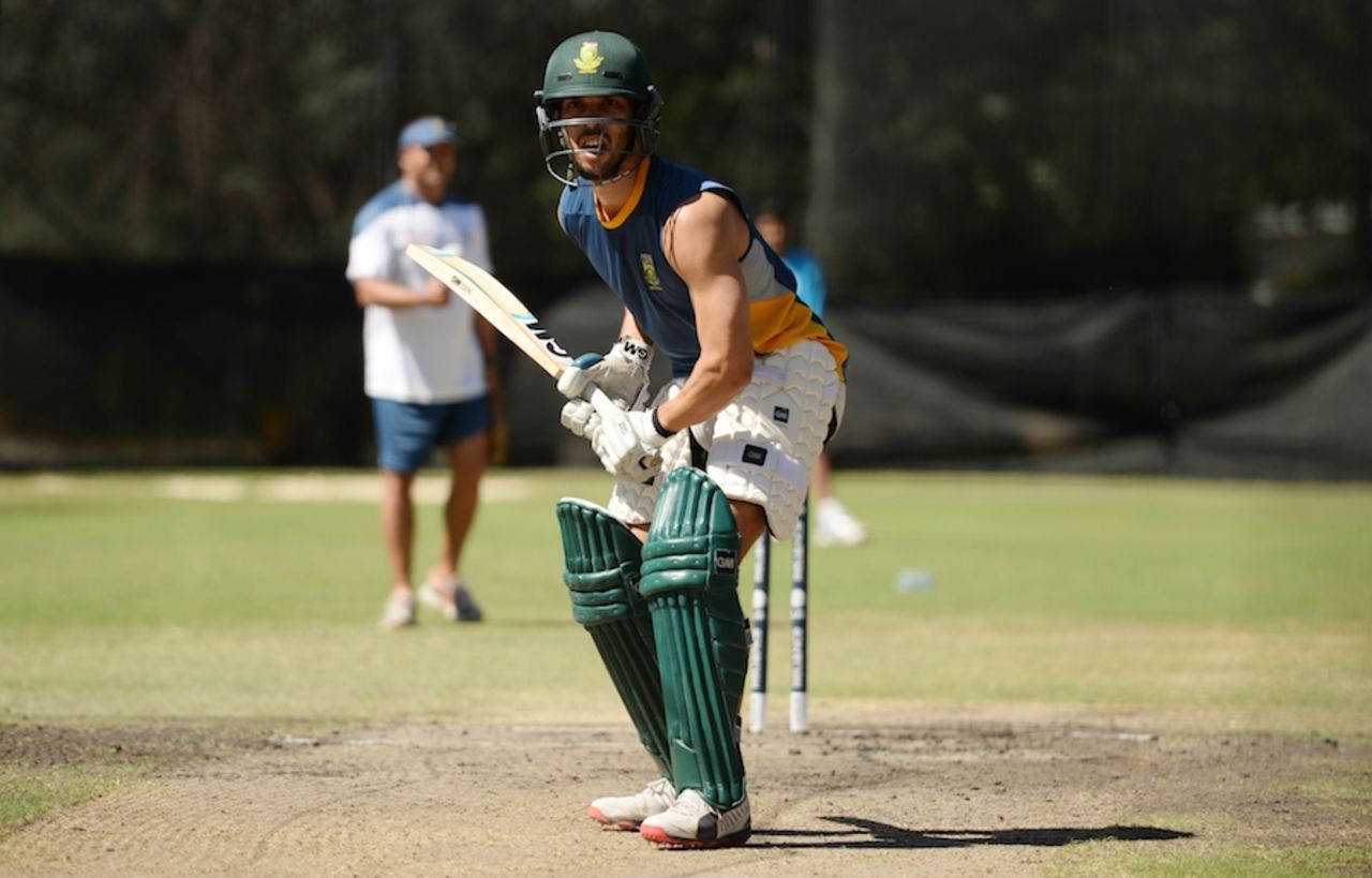 Farhaan Behardien gears up to face a ball, World Cup 2015, Canberra, March 2, 2015
