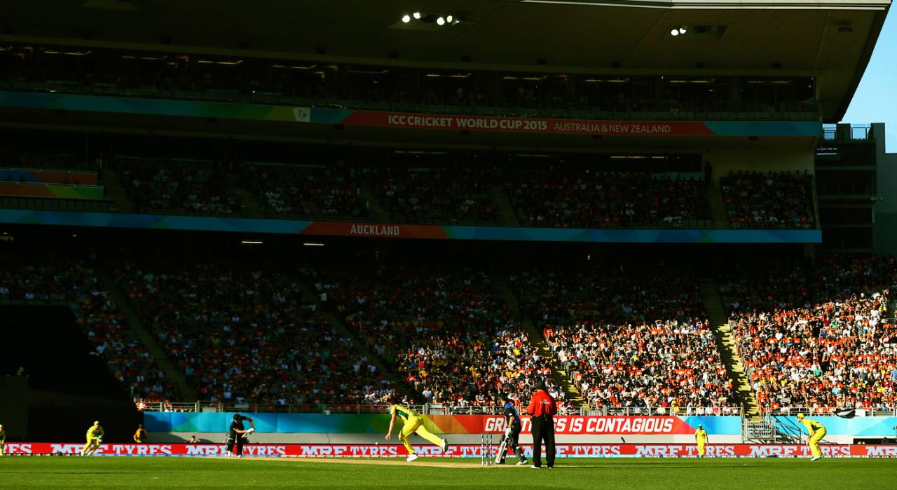 New Zealand bat against Australia, New Zealand v Australia, World Cup 2015, Group A, Auckland, February 28, 2015