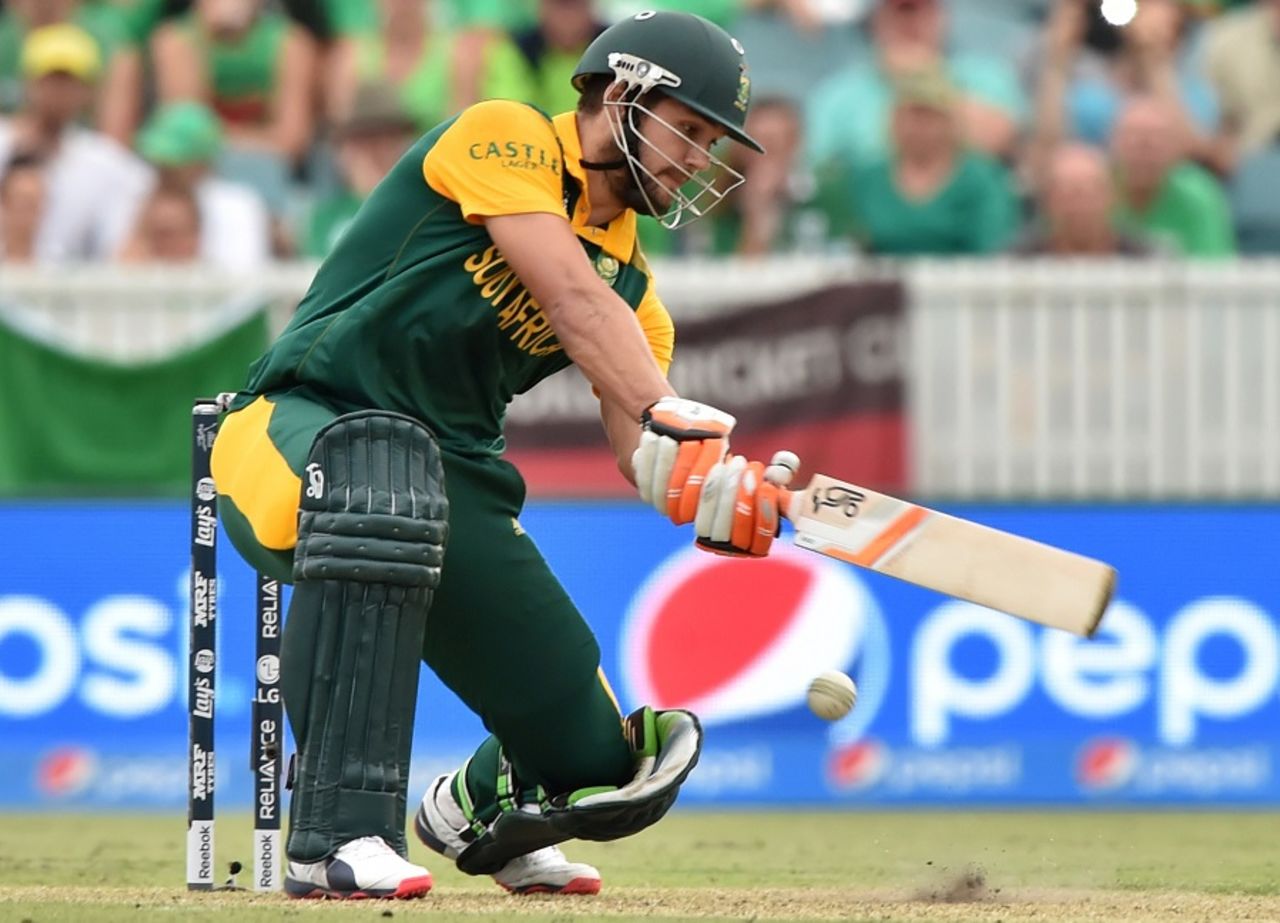 Rilee Rossouw whacks the ball, Ireland v South Africa, World Cup 2015, Group B, Canberra, March 3, 2015