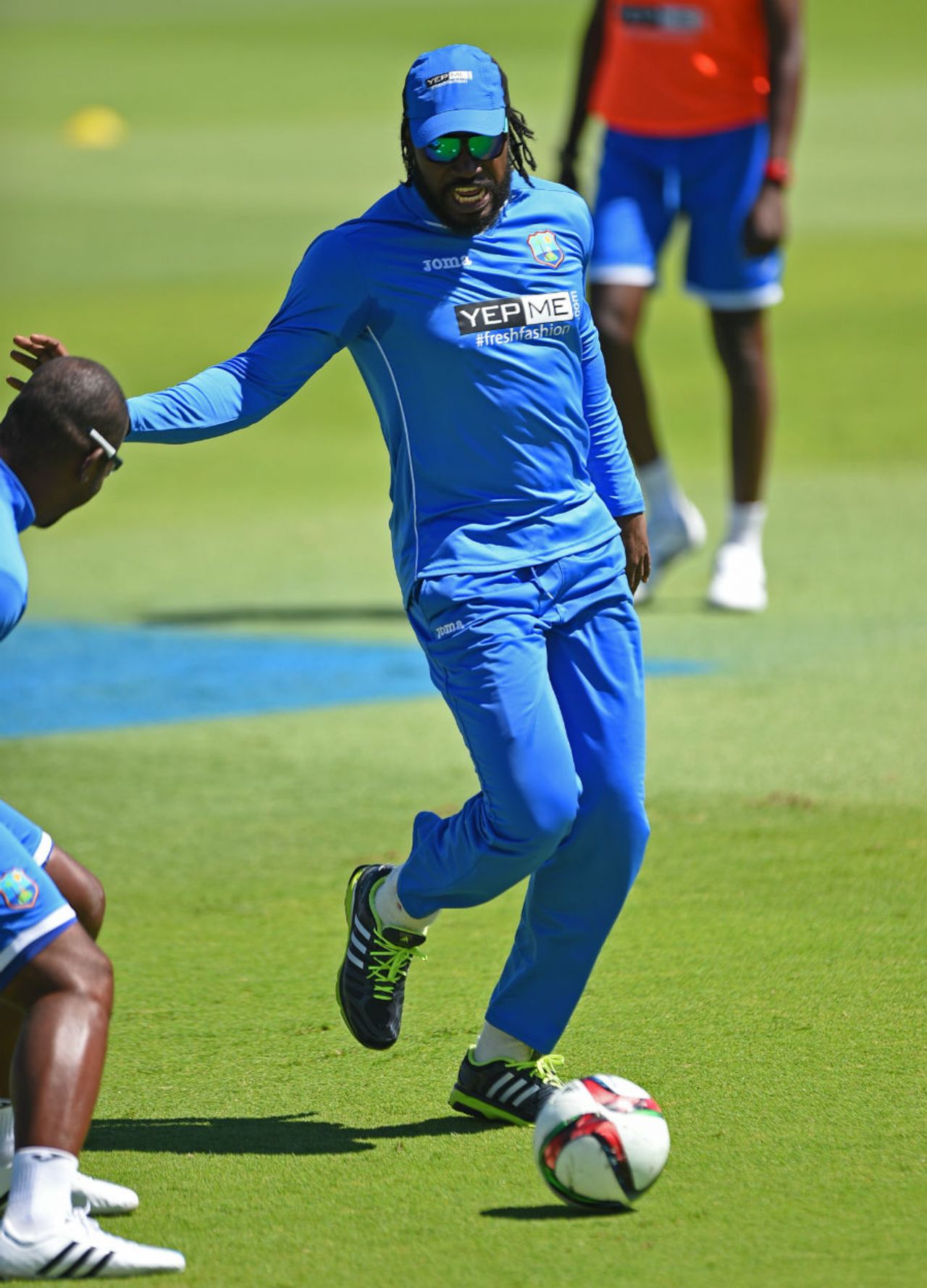 Chris Gayle shows off his football skills, India v West Indies,  World Cup 2015, Group B, Perth, March 5 