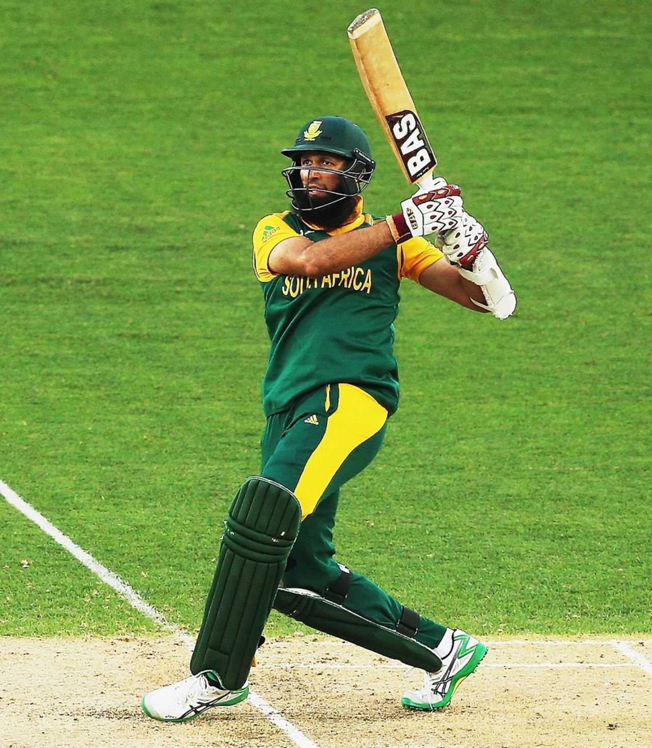 Hashim Amla goes on the attack, Pakistan v South Africa, World Cup 2015, Group B, Auckland, March 7, 2015