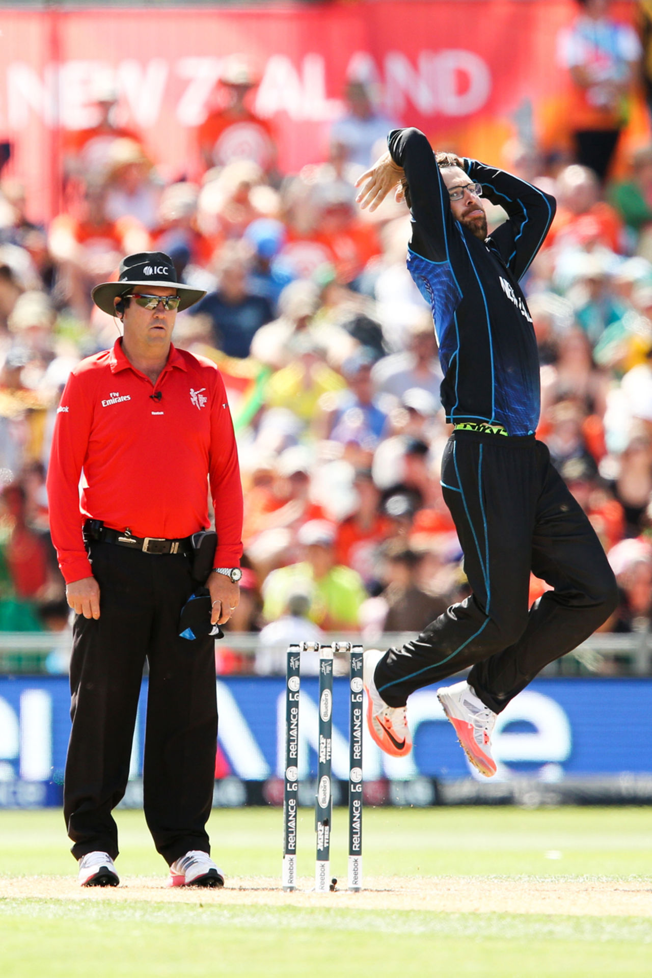 Daniel Vettori winds up to deliver, New Zealand v Afghanistan, World Cup 2015, Group A, Napier, March 8, 2015
