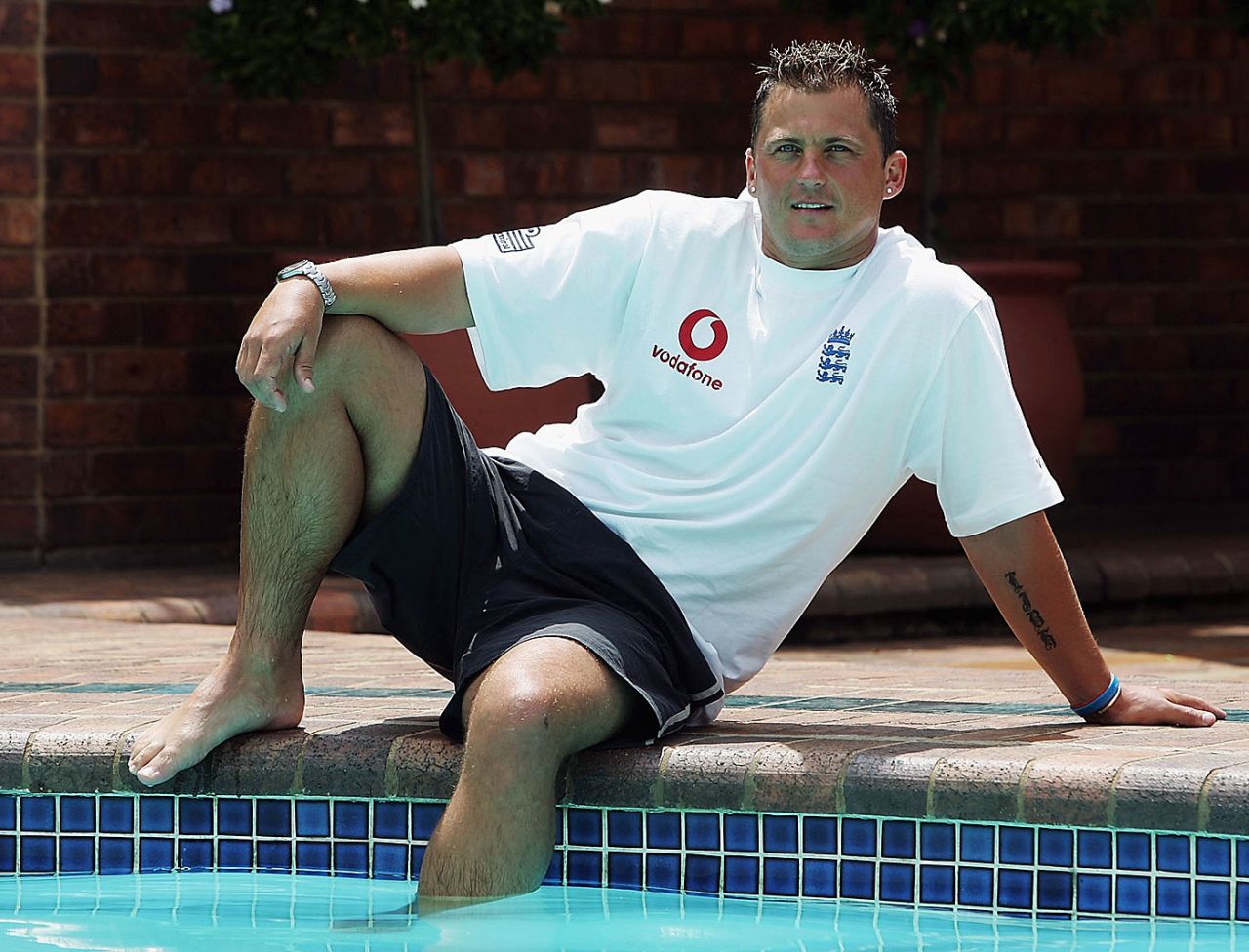 Darren Gough relaxes by the poolside, Johannesburg, January 31, 2005