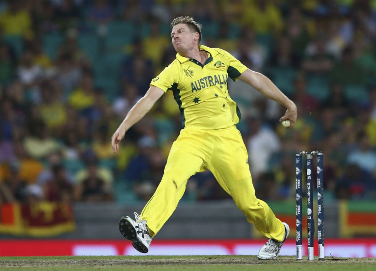 James Faulkner in his delivery stride, Australia v Sri Lanka, World Cup 2015, Group A, Sydney, March 8, 2015