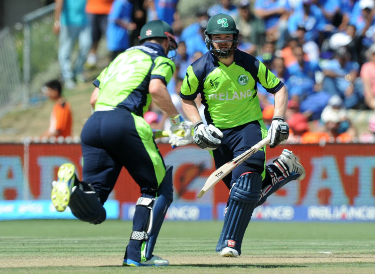 William Porterfield and Paul Stirling put on an 89-run opening stand, India v Ireland, World Cup 2015, Group B, Hamilton, March 10, 2015