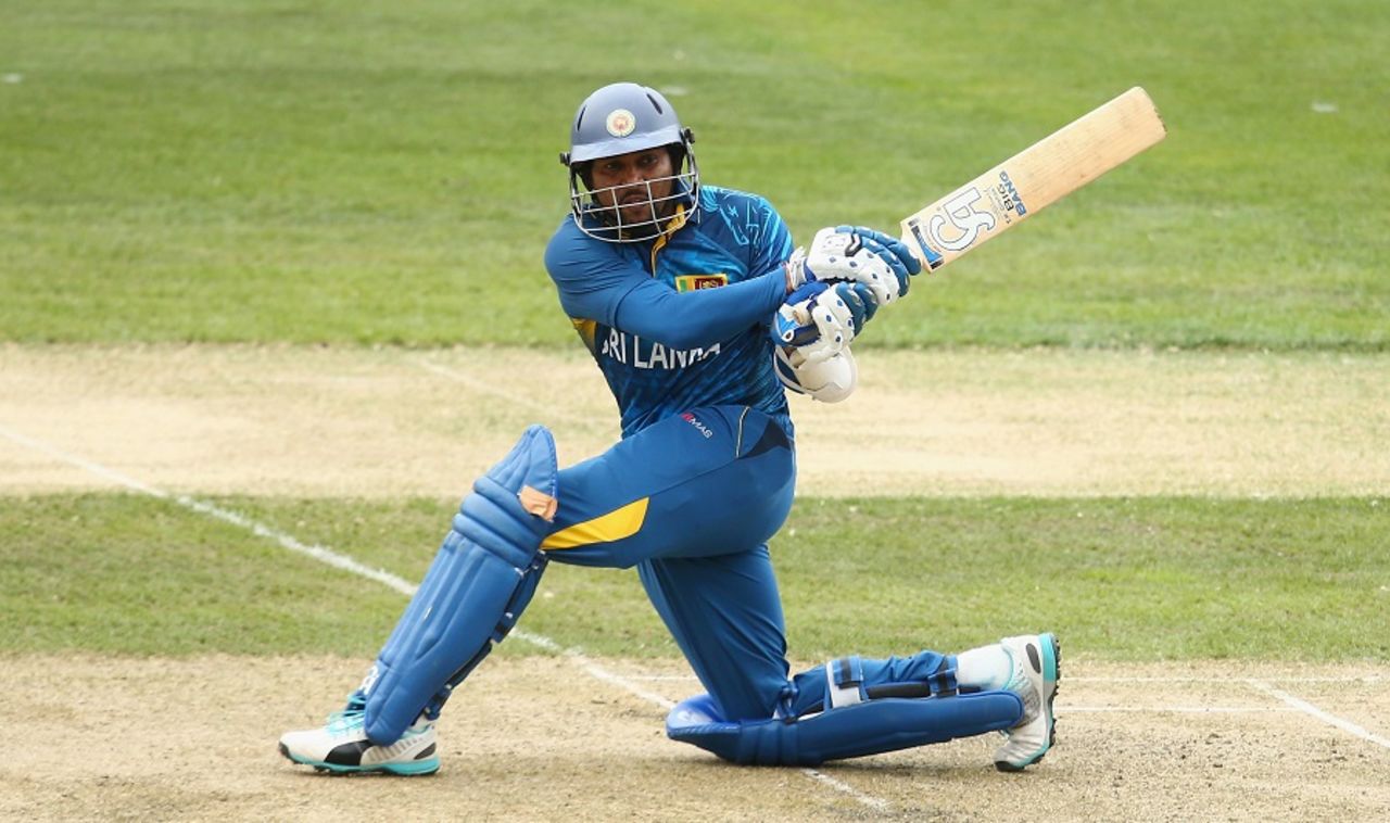 Tillakaratne Dilshan brings out the sweep, Scotland v Sri Lanka, World Cup 2015, Group A, Hobart, March 11, 2015