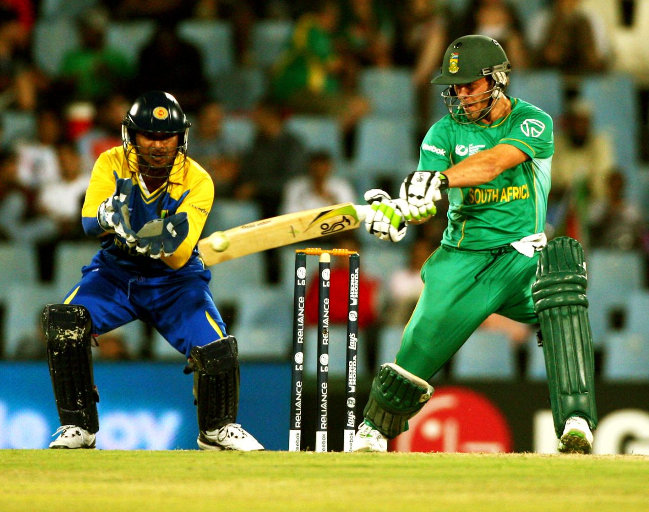 Kumar Sangakkara watches AB de Villiers cut a ball, South Africa v Sri Lanka, Champions Trophy, Group B, Centurion, September 22, 2009