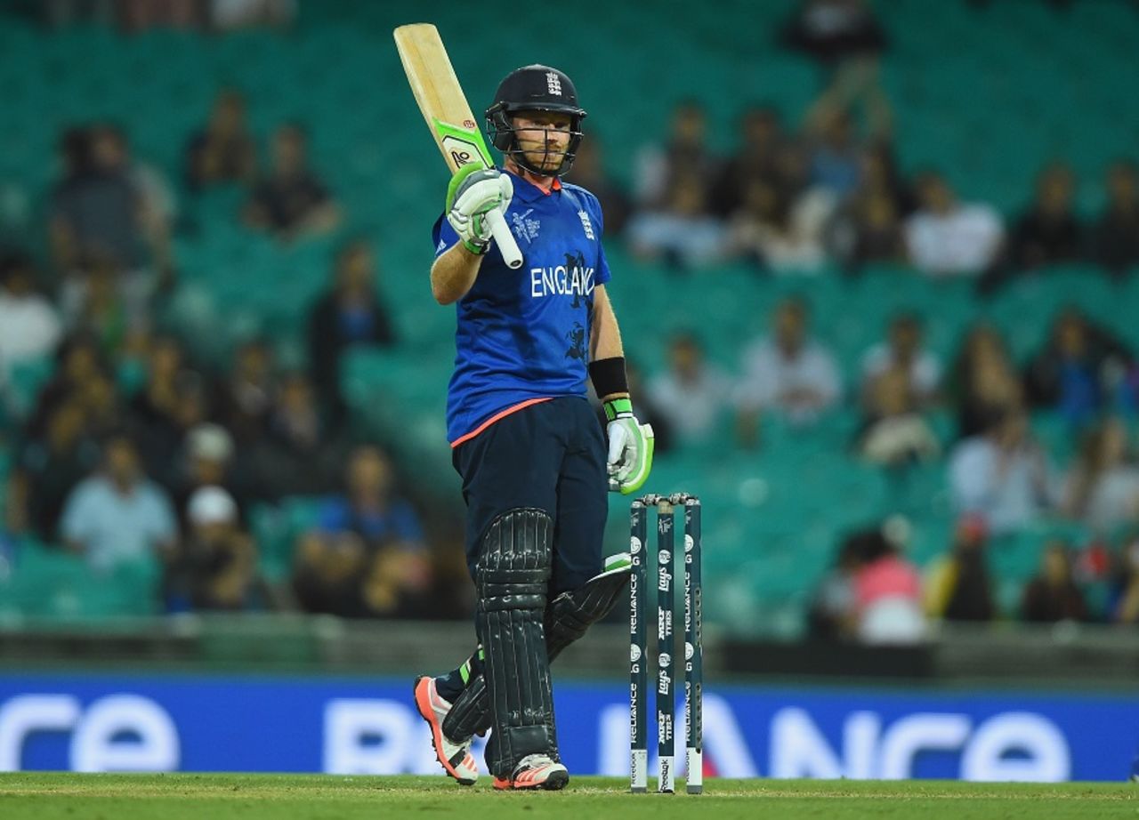 Ian Bell raises his bat after getting to a fifty, Afghanistan v England, World Cup 2015, Group A, Sydney, March 13, 2015