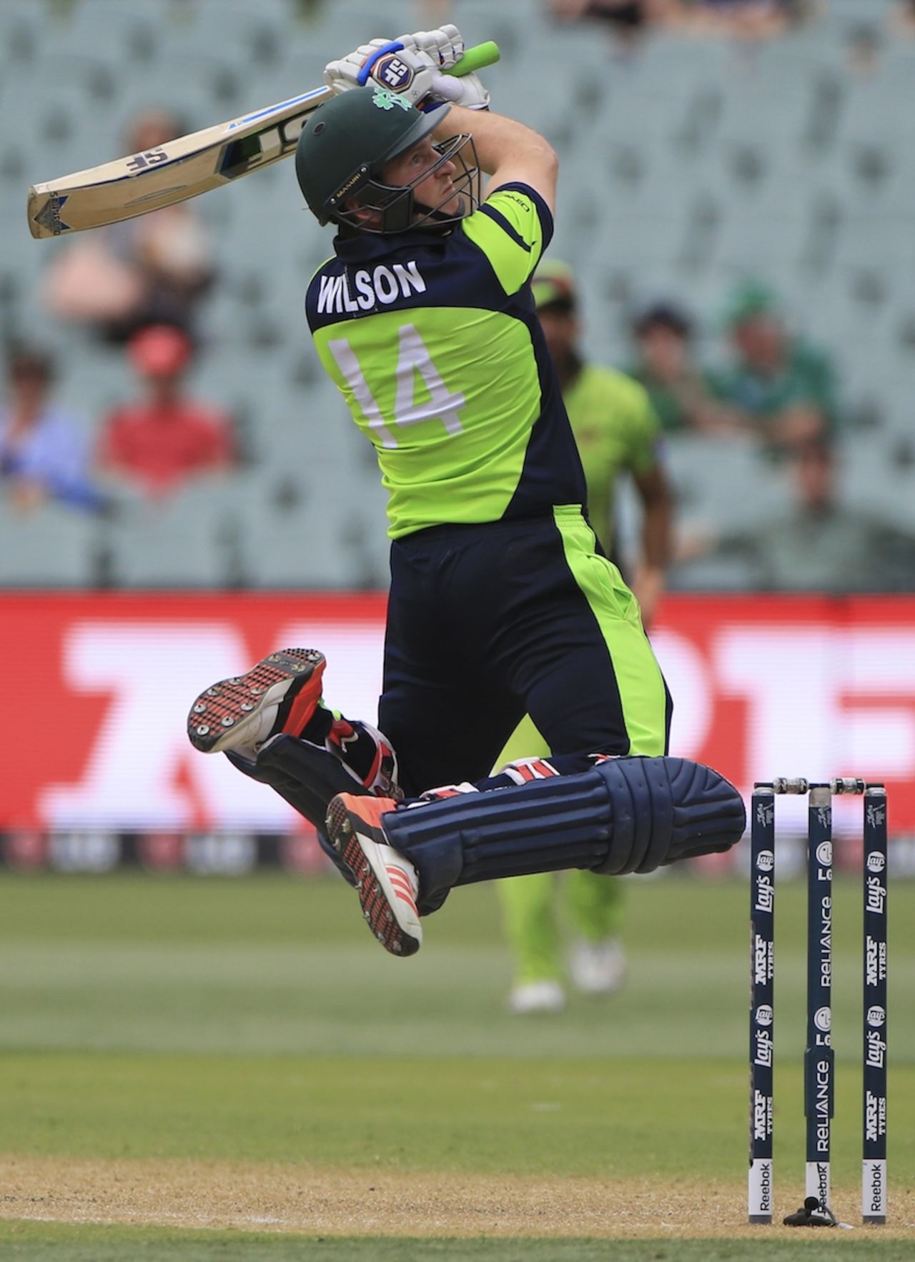 Gary Wilson goes air borne, Ireland v Pakistan, World Cup 2015, Group B, Adelaide, March 15, 2015
