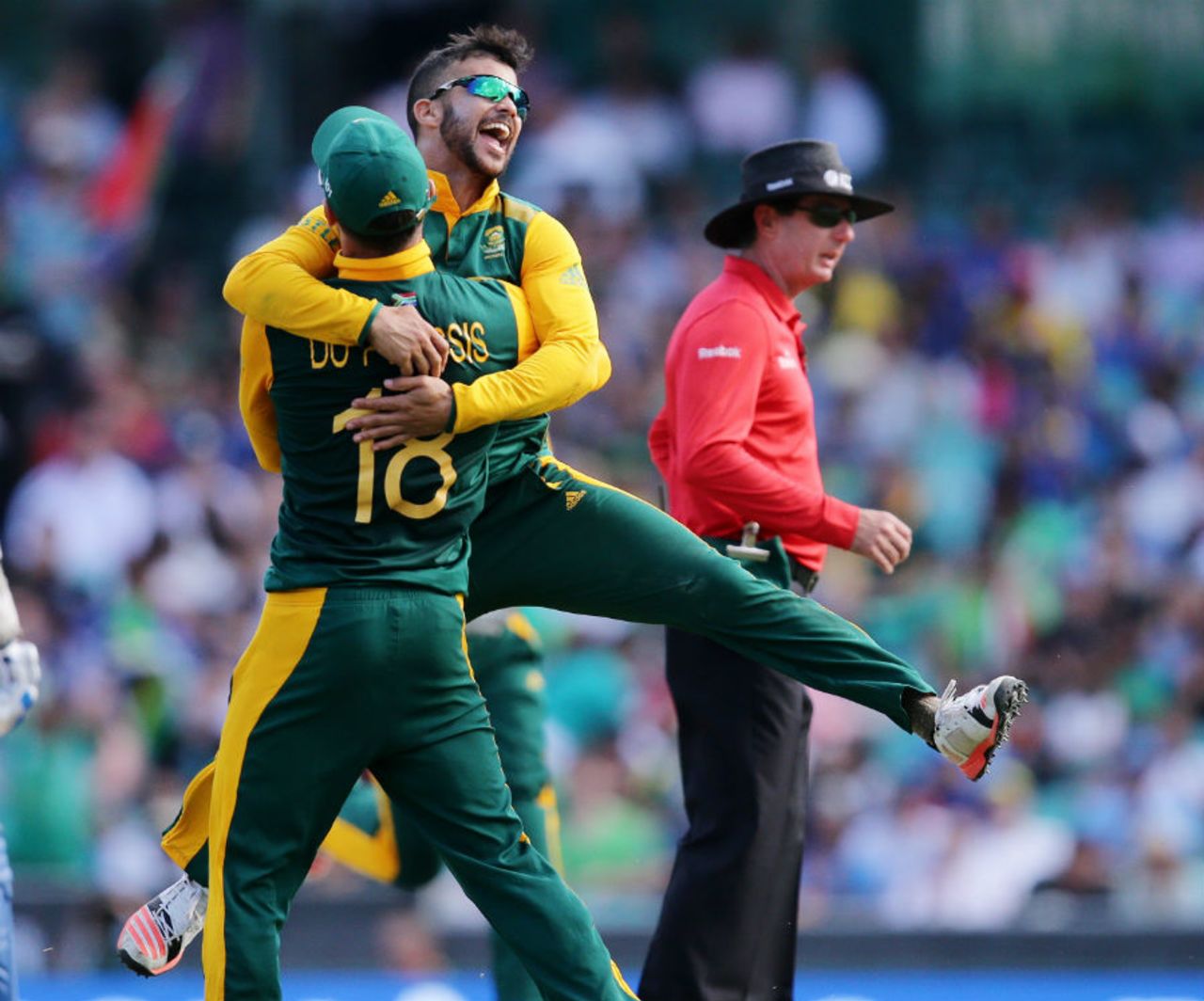 JP Duminy bowled a double-wicket maiden to jolt Sri Lanka, South Africa v Sri Lanka, World Cup 2015, 1st quarter-final, Sydney, March 18, 2015