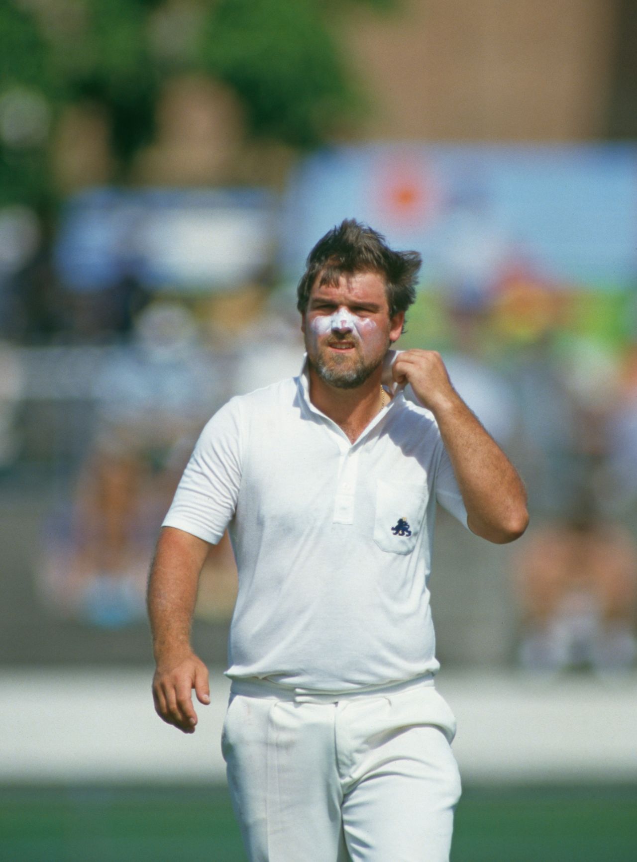 Mike Gatting in the field, Australia v England, 1st Test, Brisbane, November 1986