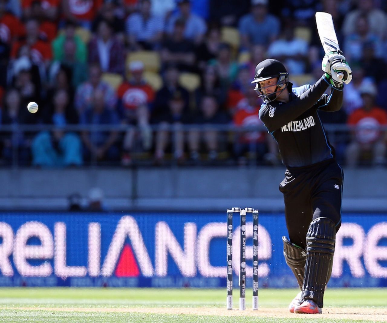 Martin Guptill thrashes one through off side, New Zealand v West Indies, World Cup 2015, 4th quarter-final, Wellington, March 21, 2015 