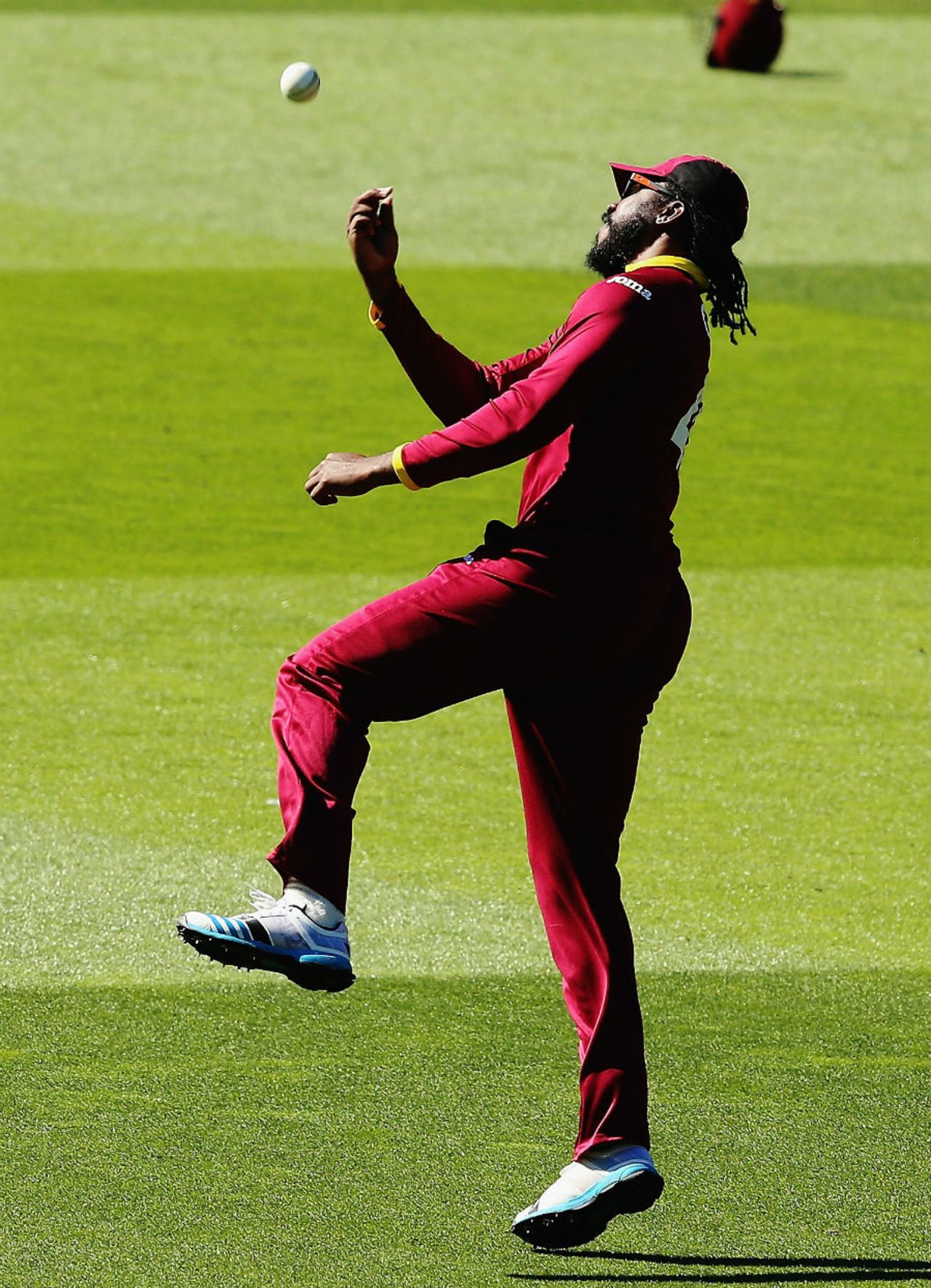 Chris Gayle took a juggling catch at cover to dismiss Kane Williamson, New Zealand v West Indies, World Cup 2015, 4th quarter-final, Wellington, March 21, 2015 