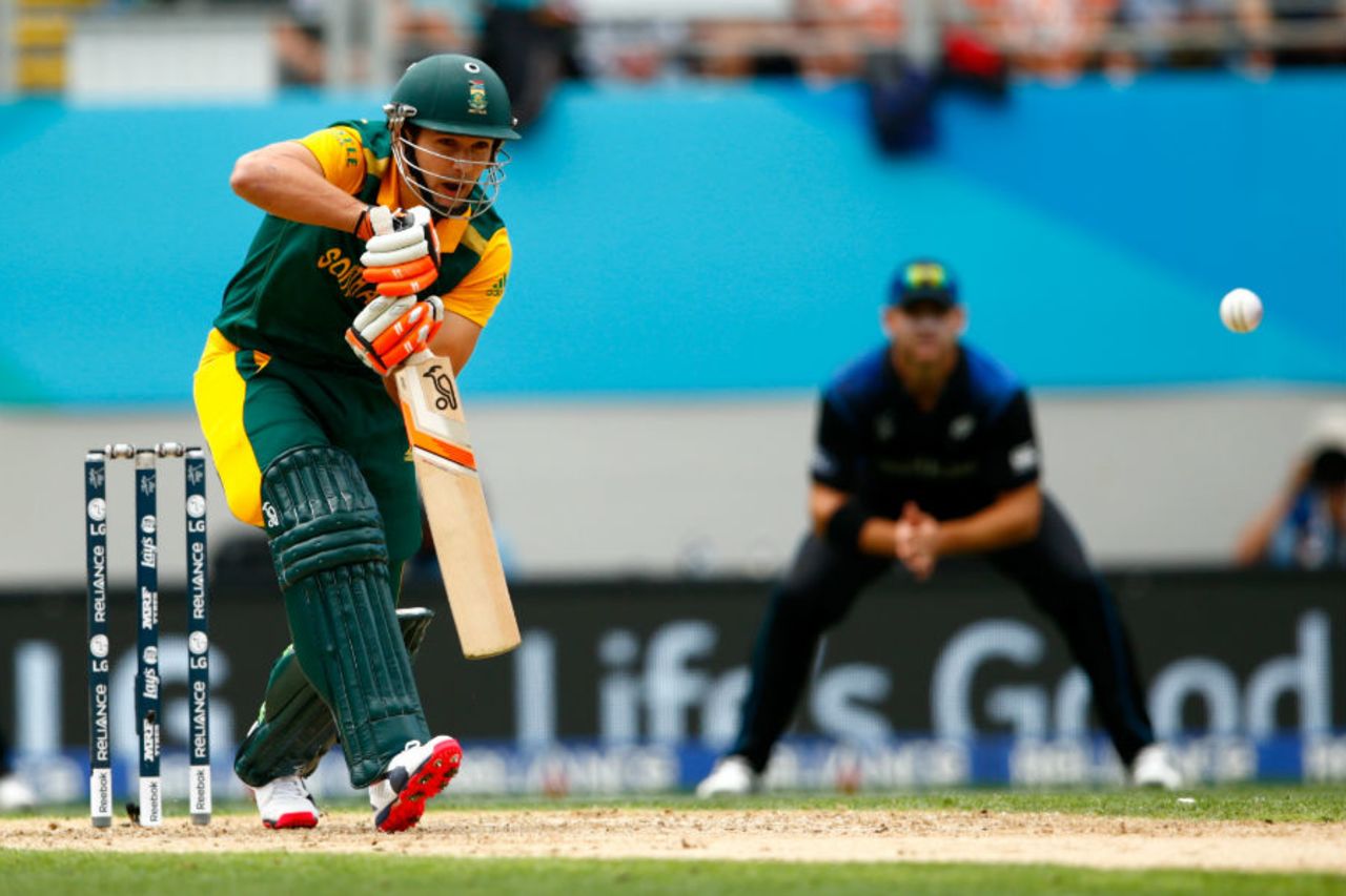 Rilee Rossouw punches into the off side, New Zealand v South Africa, World Cup 2015, 1st Semi-Final, Auckland, March 24, 2015