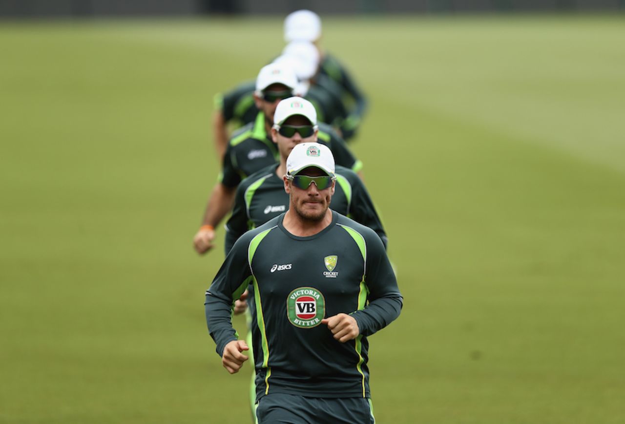Aaron Finch trains with team-mates at the SCG, World Cup 2015, Sydney, March 24, 2015