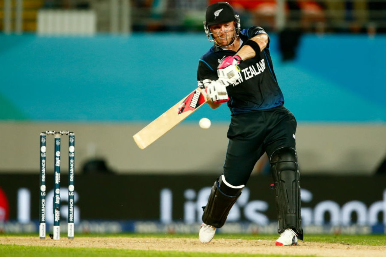 The long handle as demonstrated by Brendon McCullum, New Zealand v South Africa, World Cup 2015, 1st semi-final, Auckland, March 24, 2015