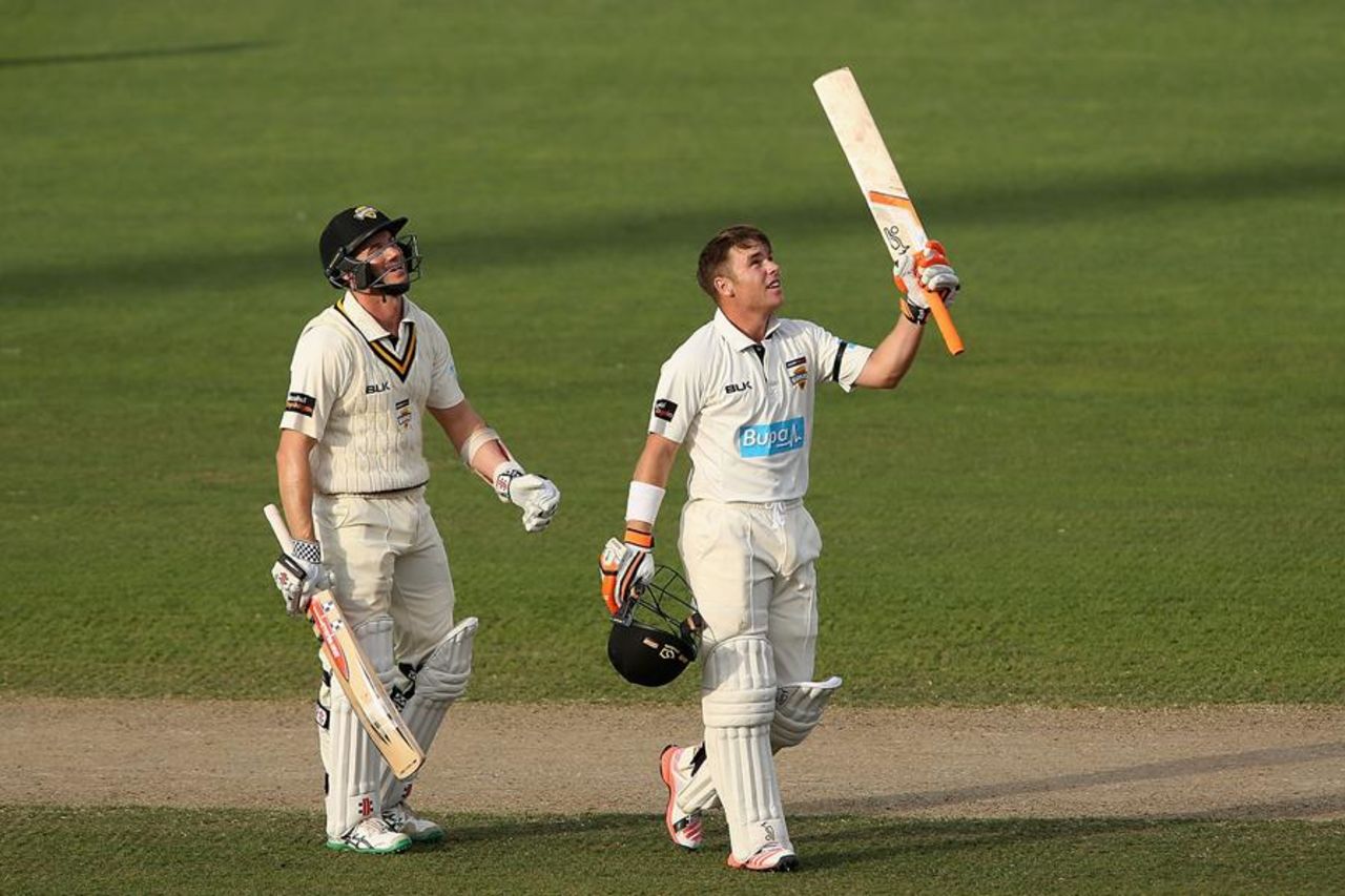 Marcus Harris celebrates his hundred, Victoria v Western Australia, Hobart, Sheffield Shield final, 4th day, March 24, 2015