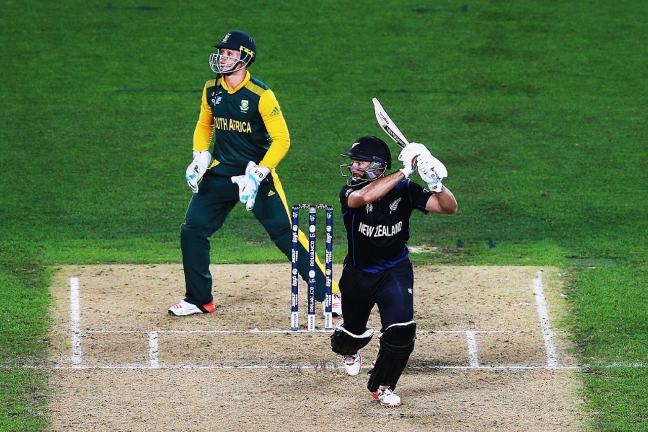 Grant Elliott produced a fifty under pressure, New Zealand v South Africa, World Cup 2015, 1st Semi-Final, Auckland, March 24, 2015