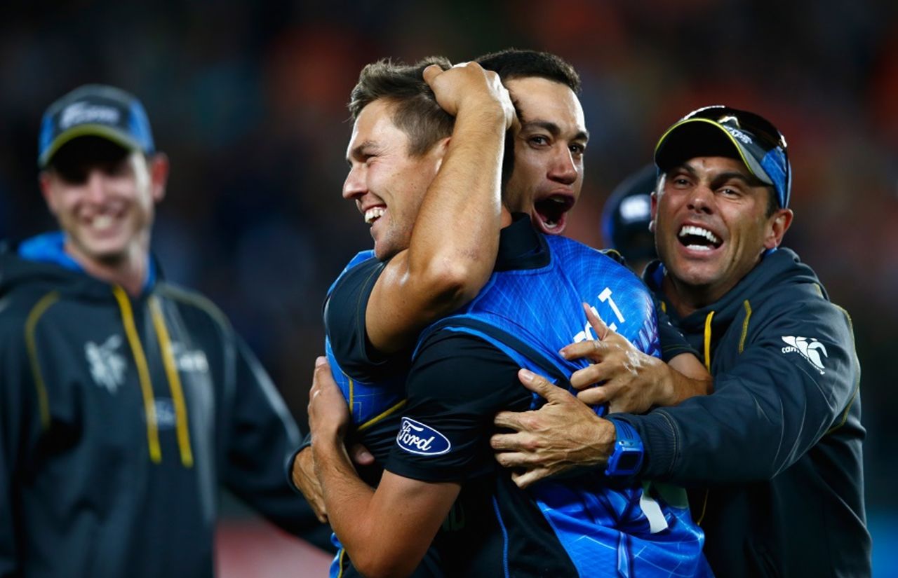 Ross Taylor hugs Trent Boult, New Zealand v South Africa, World Cup 2015, 1st Semi-Final, Auckland, March 24, 2015