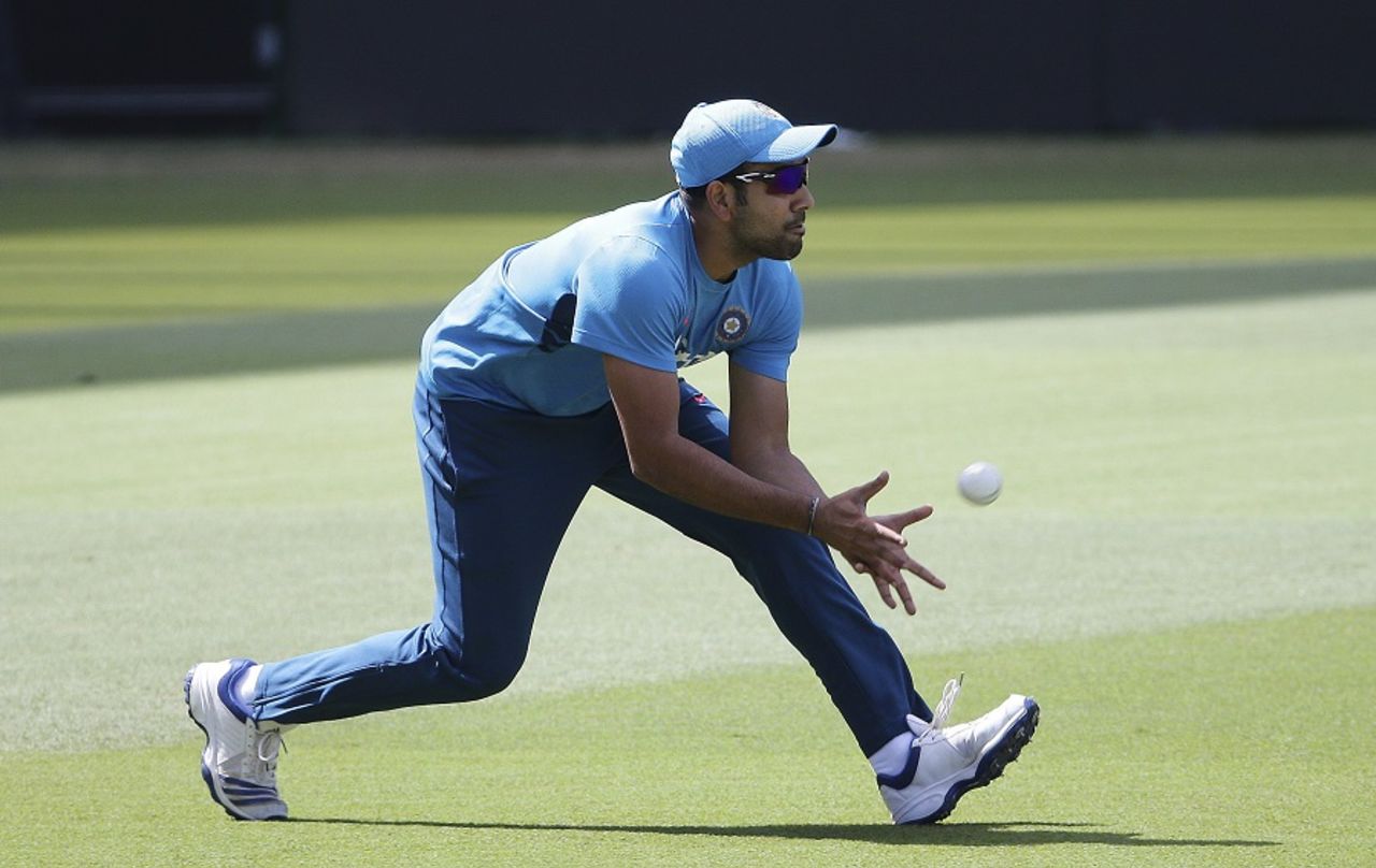 Rohit Sharma hones his fielding skills, World Cup 2015, Sydney, March 25, 2015