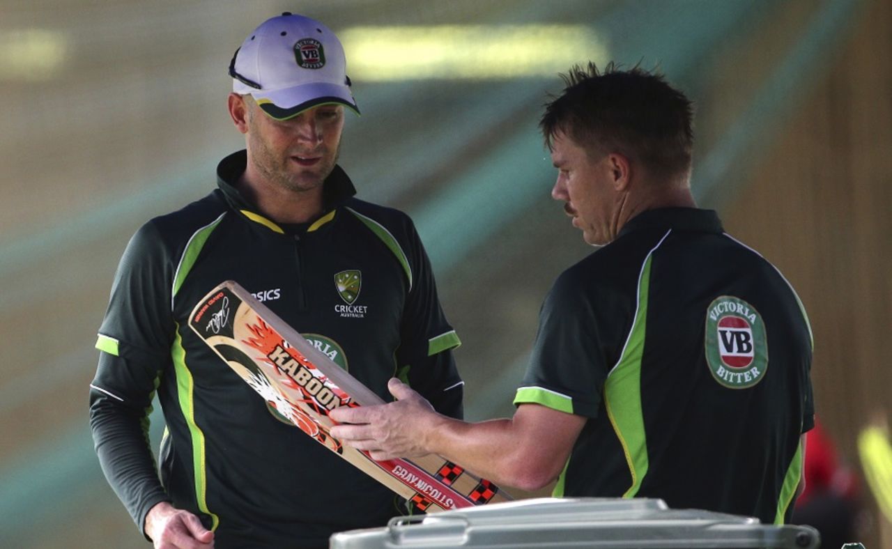 Michael Clarke has a chat with David Warner, World Cup 2015, Sydney, March 25, 2015
