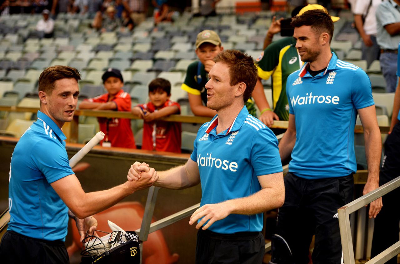 Eoin Morgan congratulates Chris Woakes on the win, England v India, Carlton Mid Tri-series, Perth, January 30, 2015
