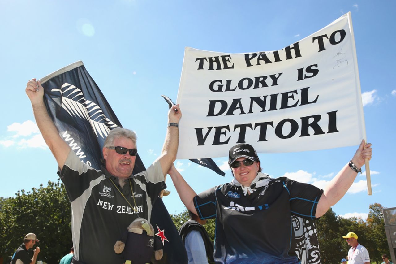 Daniel Vettori fans make their voices heard, Australia v New Zealand, World Cup 2015, final, Melbourne, March 29, 2015