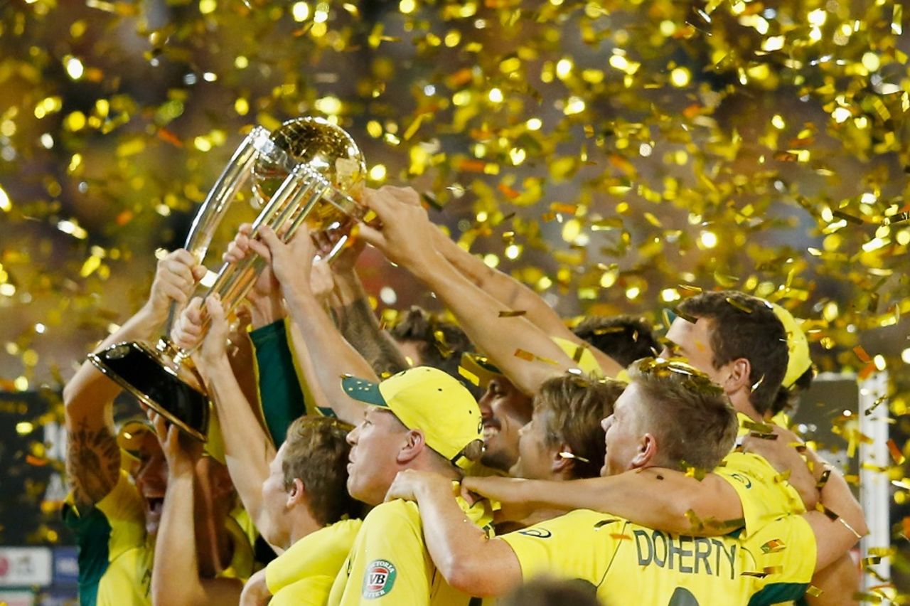 Golden glory: The Australia team celebrate under a shower of confetti, Australia v New Zealand, World Cup 2015, final, Melbourne, March 29, 2015 