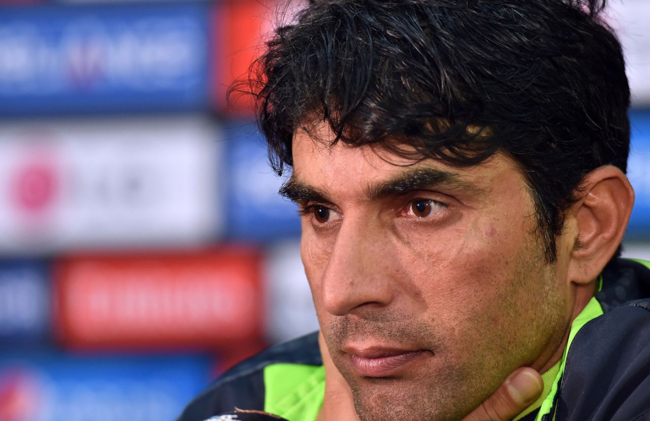 Misbah-ul-Haq at a press conference ahead of Pakistan's quarter-final against Australia, World Cup, March 19, 2015