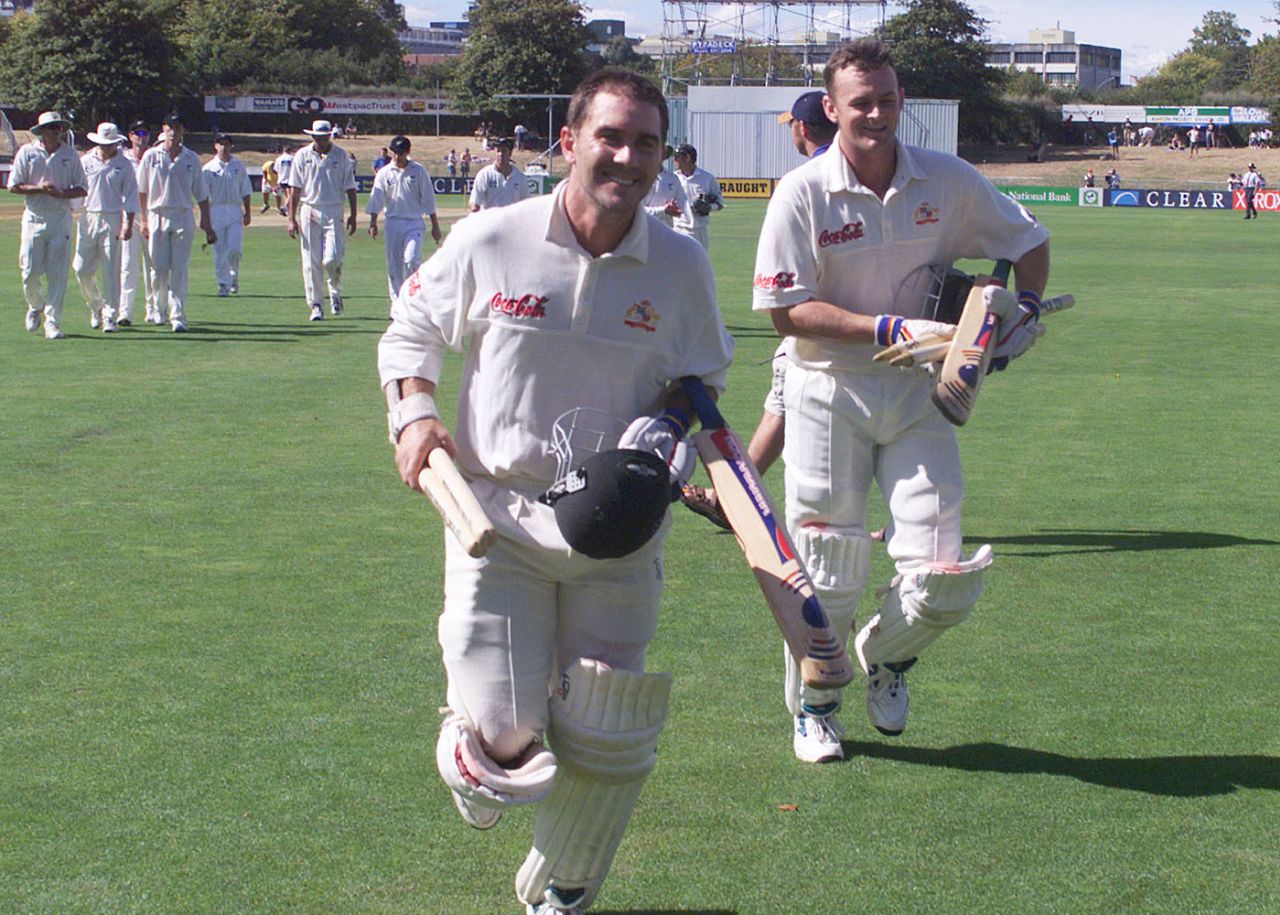 Justin Langer and Adam Gilchrist guided Australia to victory, New Zealand v Australia, 3rd Test, Hamilton, 4th day, April 3, 2000