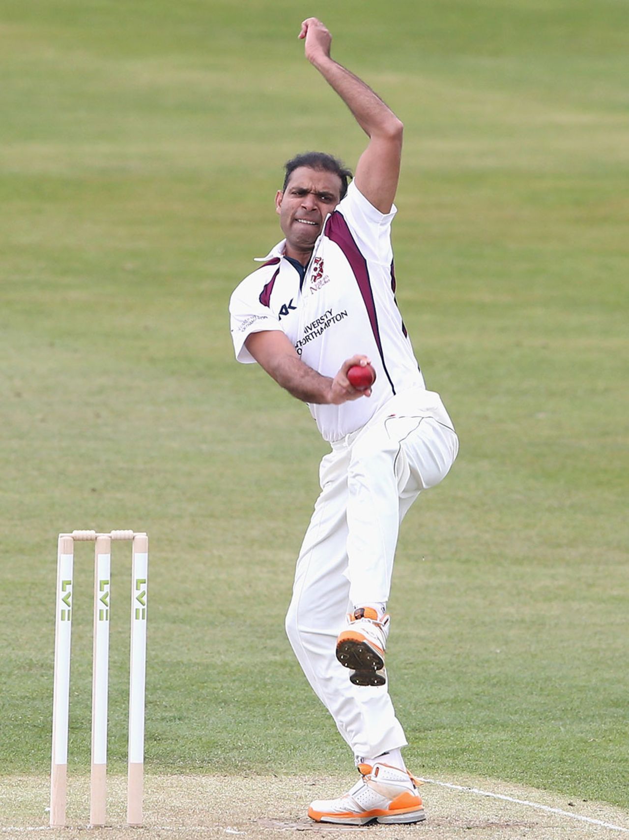 Muhammad Azharullah removed Gloucestershire's top three, Northamptonshire v Gloucestershire, County Championship Division Two, Wantage Road, 2nd day, April 13, 2015
