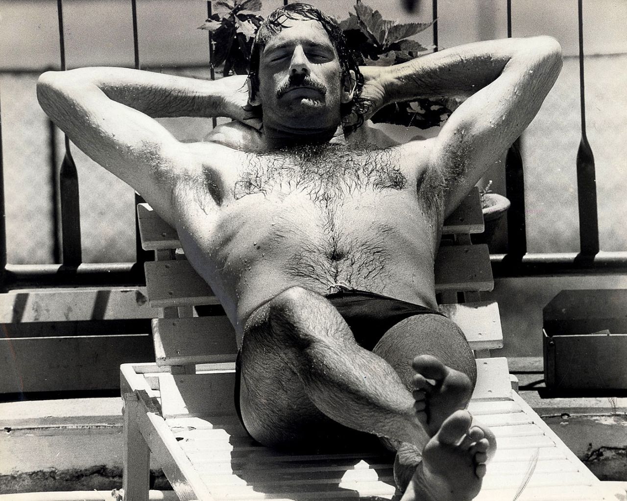 Dennis Lillee relaxes by the pool, Sydney, January 1, 1981