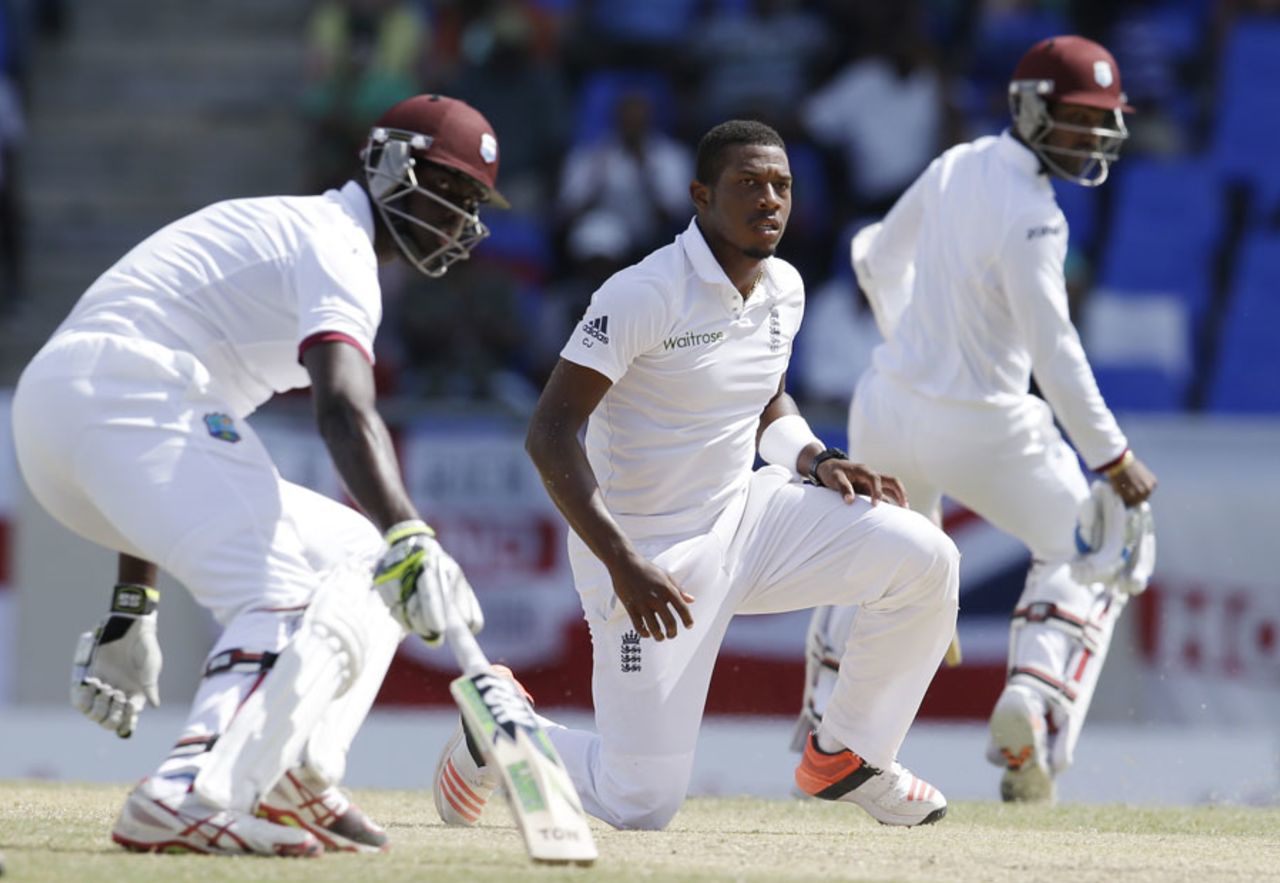 Jason Holder and Denesh Ramdin frustrated England, West Indies v England, 1st Test, North Sound, 5th day, April 17, 2015