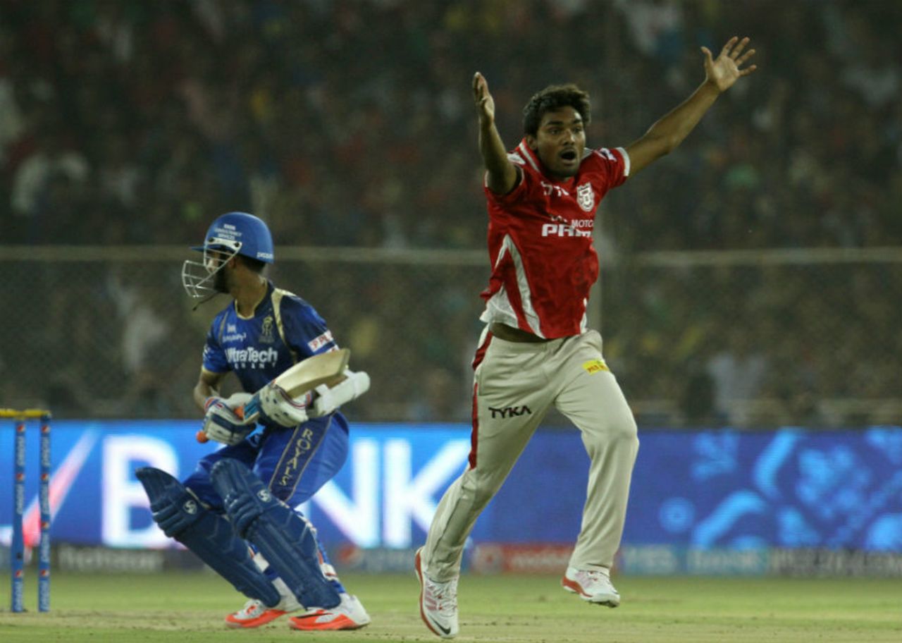 Sandeep Sharma bowled 12 dot balls and picked up figures of 1 for 25, Rajasthan Royals v Kings XI Punjab, IPL 2015, Ahmedabad, April 21, 2015