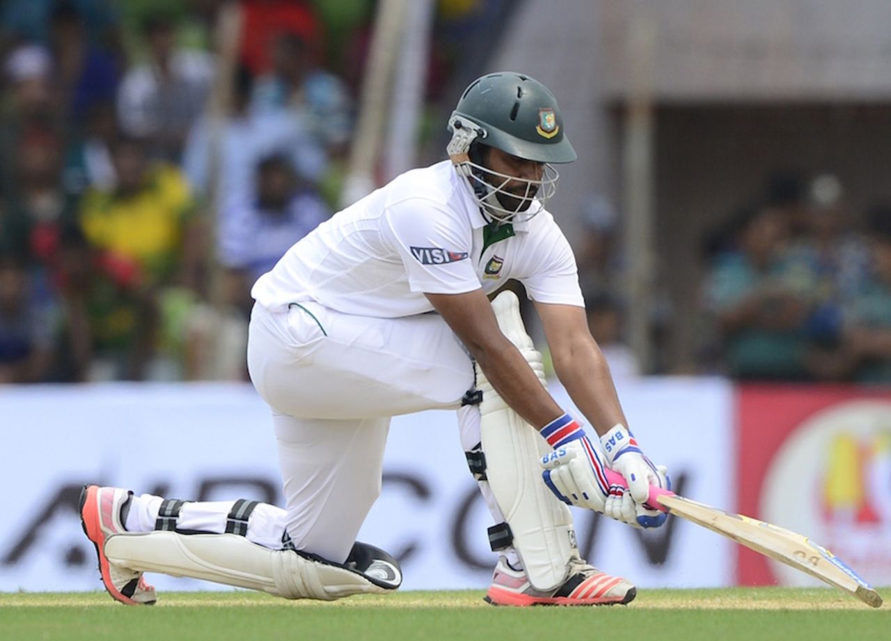 Tamim Iqbal paddles one fine on the leg side, Bangladesh v Pakistan, 1st Test, Khulna, 1st day, April 28, 2015