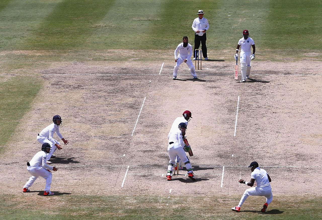 Chris Jordan held a sharp chance to his left, West Indies v England, 3rd Test, Bridgetown, 3rd day, May 3, 2015