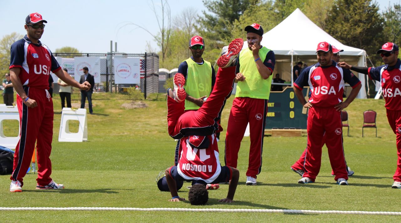 Akeem Dodson begins the day with a unique headstand ritual, USA v Bermuda, ICC Americas Regional T20, Indianapolis, May 3, 2015